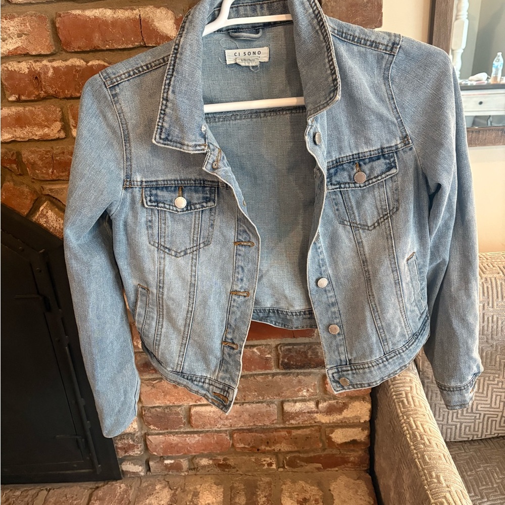 Ci Sono Women's Classic Blue Jean Jacket